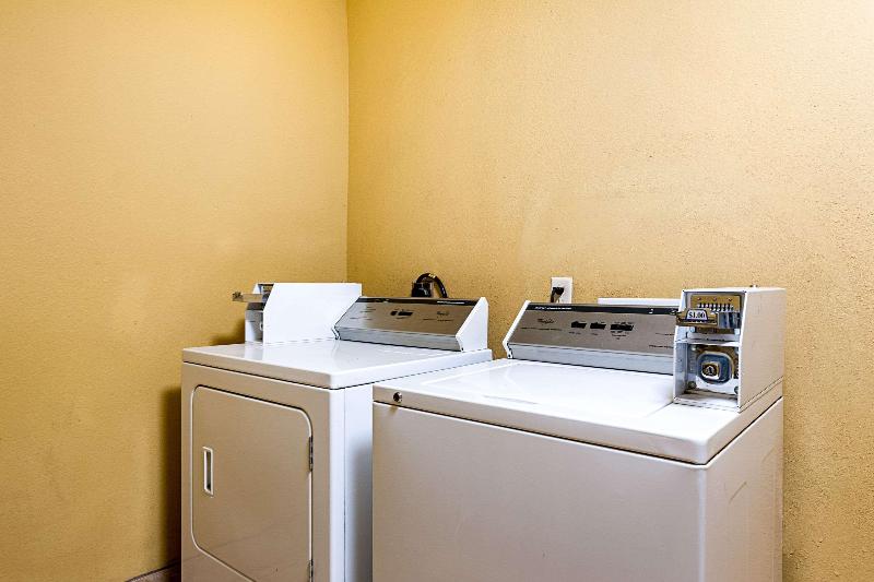 فندق Quality Inn Opelousas