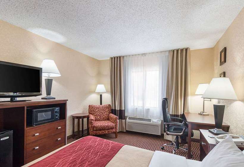 فندق Quality Inn Parkersburg Northvienna
