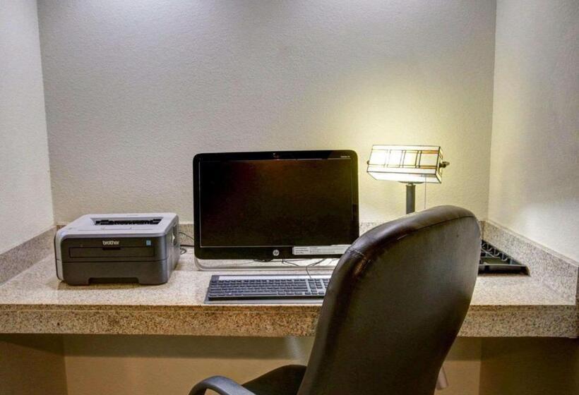 ホテル Quality Inn