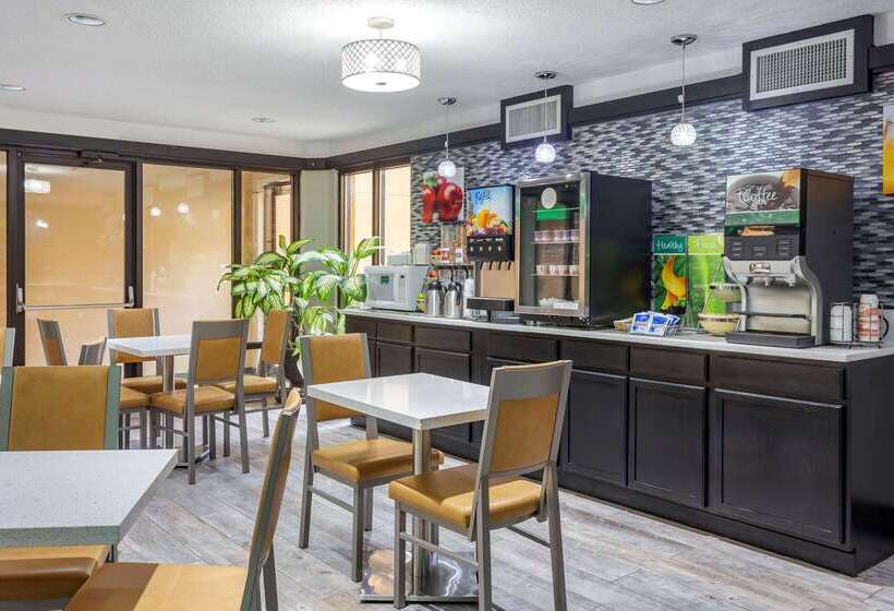 فندق Quality Inn St. Robert  Ft. Leonard Wood