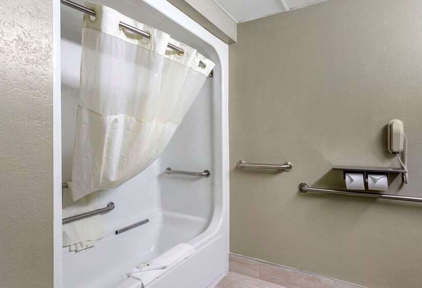 فندق Quality Inn St. Robert  Ft. Leonard Wood