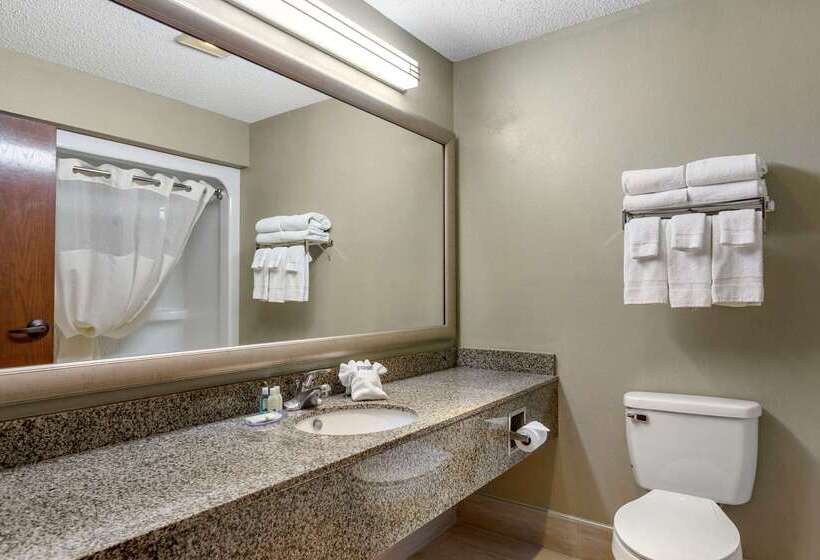 فندق Quality Inn St. Robert  Ft. Leonard Wood