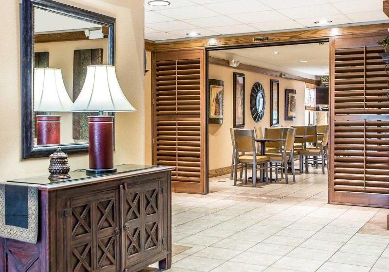 فندق Quality Inn St. Robert  Ft. Leonard Wood