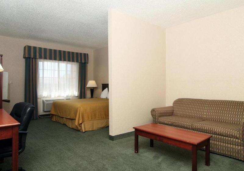 فندق Quality Inn & Suites Grants   I 40