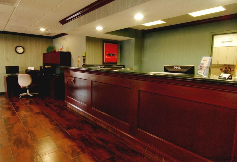 هتل Quality Inn & Suites North Little Rock