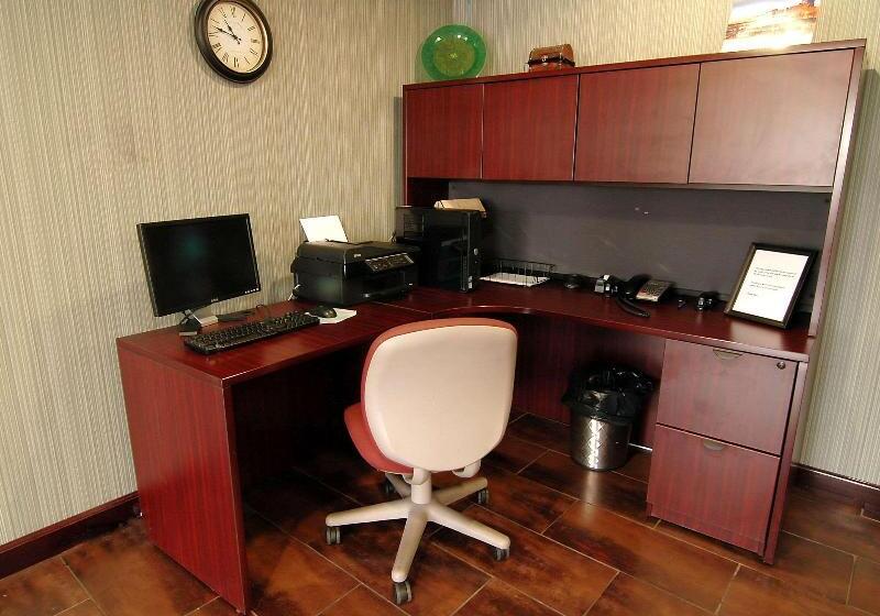 هتل Quality Inn & Suites North Little Rock