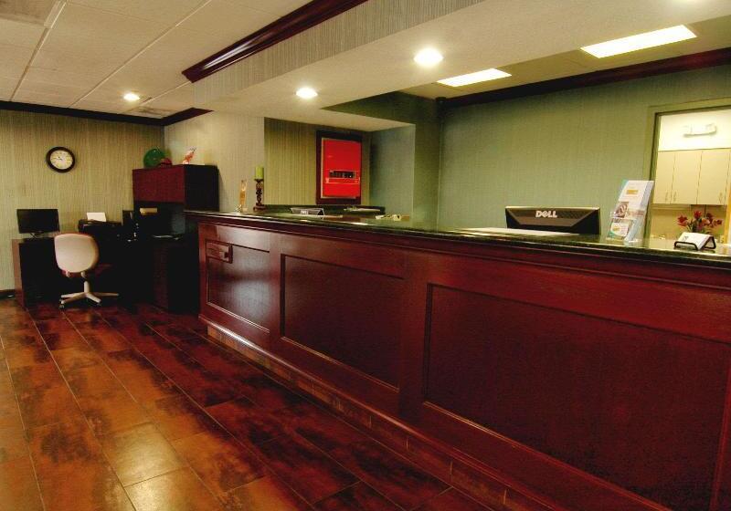 هتل Quality Inn & Suites North Little Rock