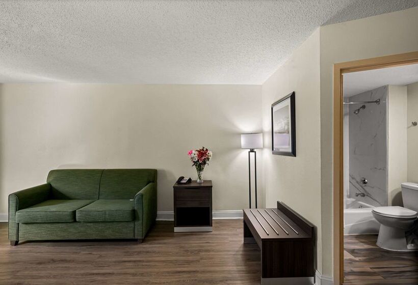 هتل Quality Inn & Suites North Little Rock