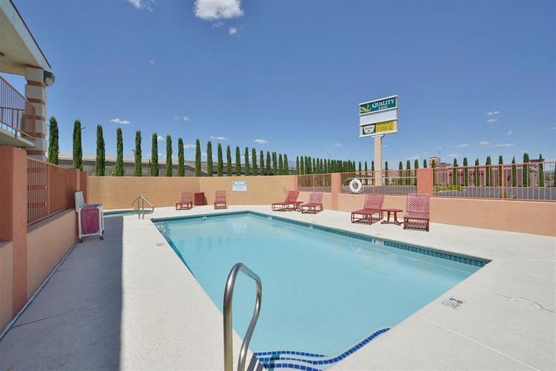 Отель Quality Inn