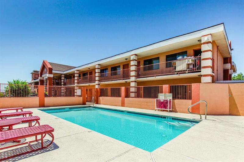 Отель Quality Inn