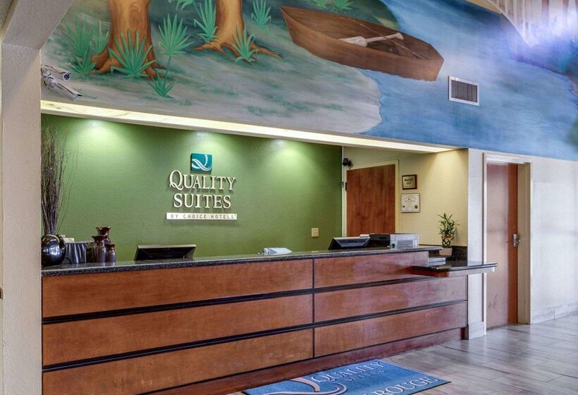 בית מלון כפרי Quality Suites Baton Rouge East  Denham Springs