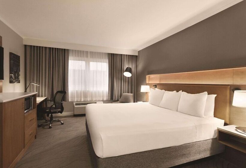 Radisson Hotel Providence Airport