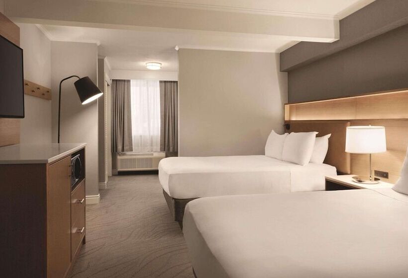 Radisson Hotel Providence Airport