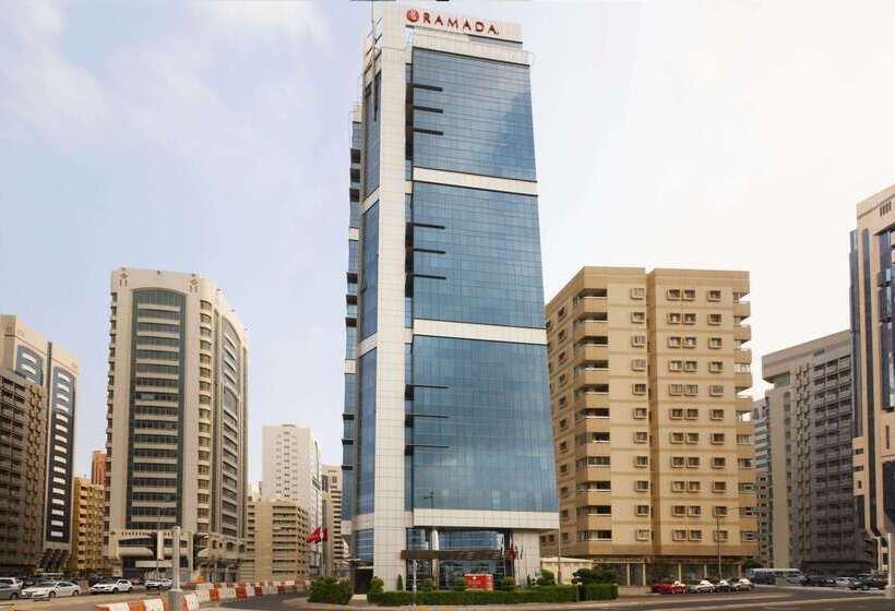 Отель Ramada Abu Dhabi Corniche
