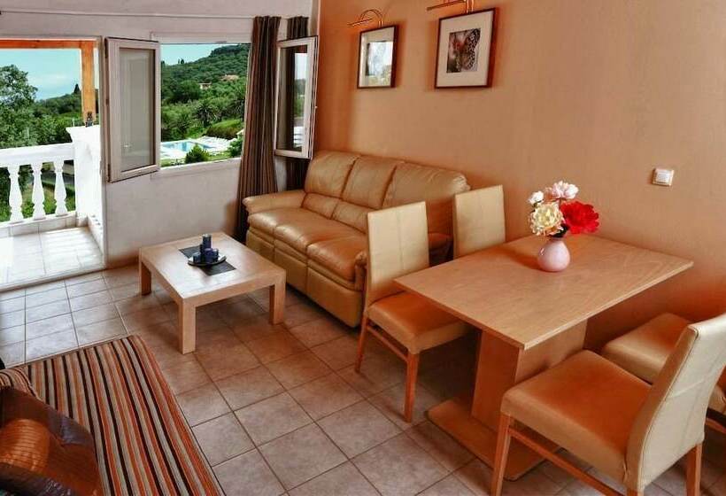 호텔 Rebecca's Village