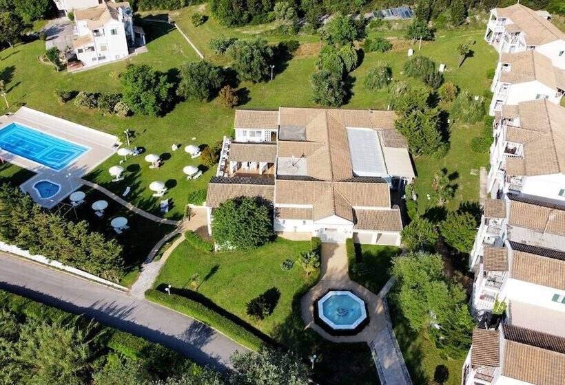 호텔 Rebecca's Village