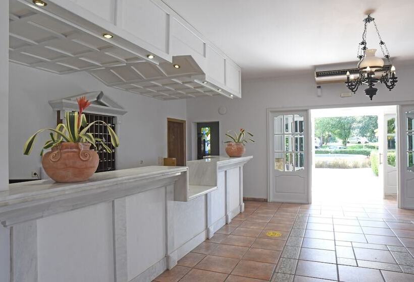 호텔 Rebecca's Village