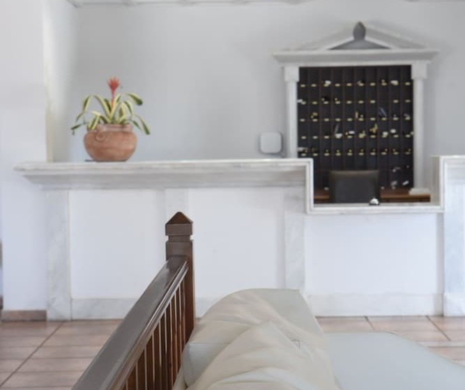 호텔 Rebecca's Village