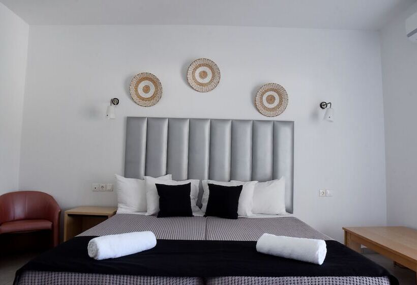 호텔 Rebecca's Village