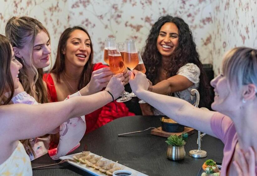 호텔 Voco The Cadence, An Ihg