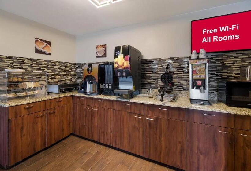 فندق Red Roof Inn & Suites Jackson, Tn