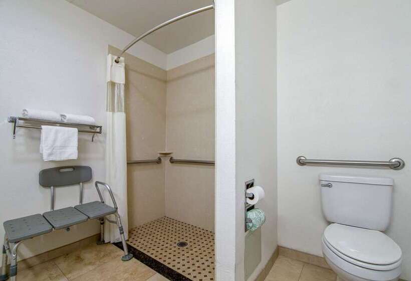 호텔 Rodeway Inn Adelanto Us 395