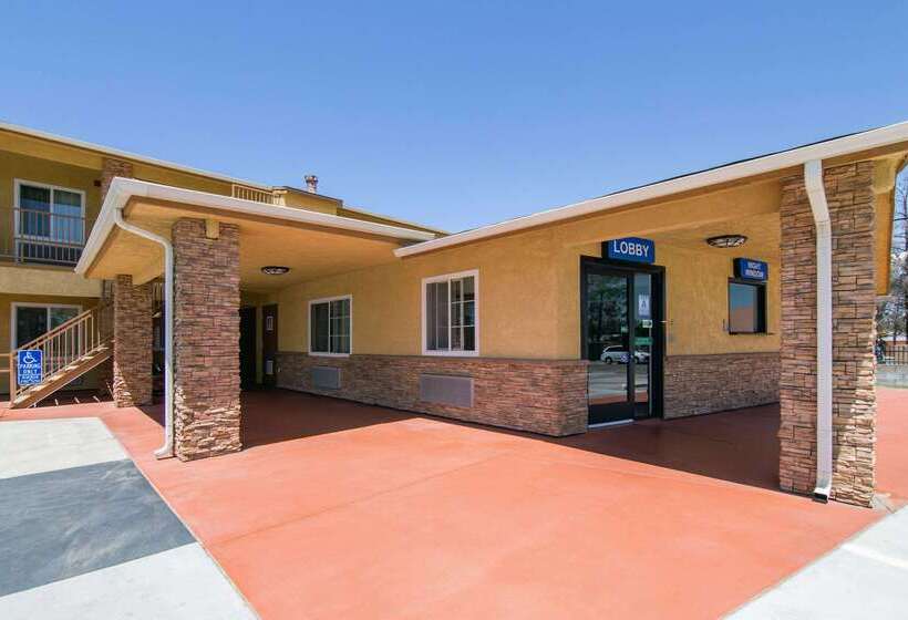 호텔 Rodeway Inn Adelanto Us 395