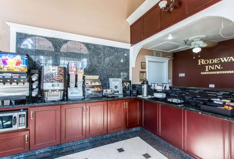 ホテル Rodeway Inn