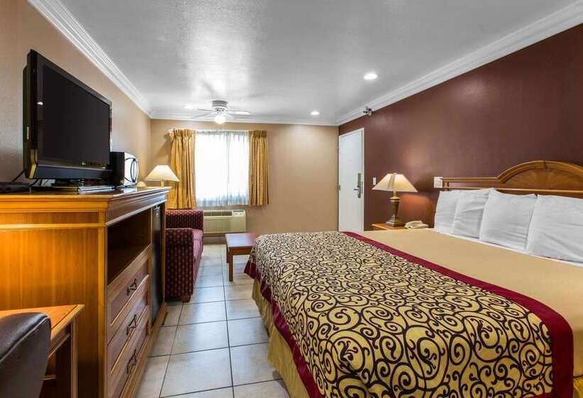 ホテル Rodeway Inn