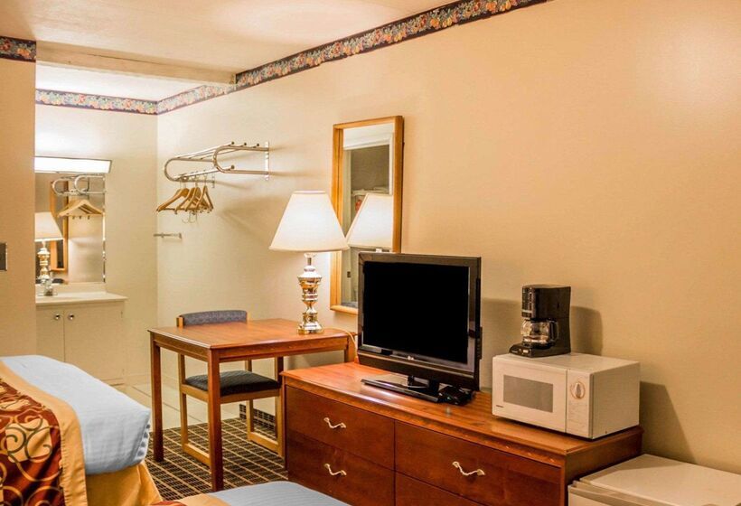 فندق Rodeway Inn