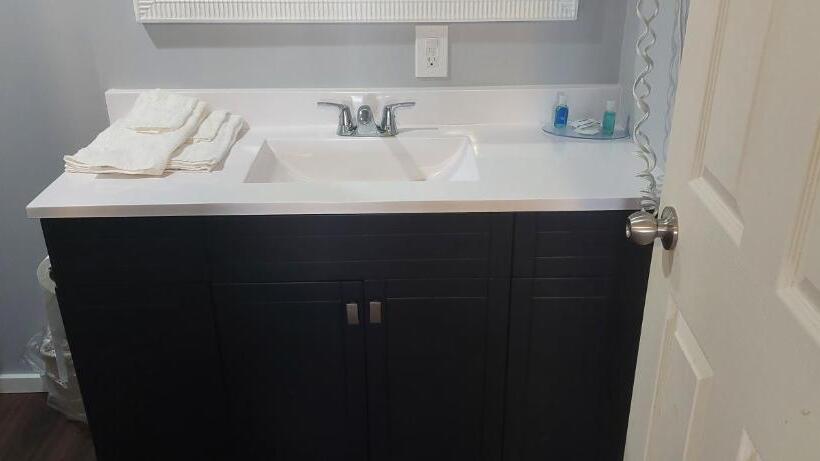 فندق Rodeway Inn