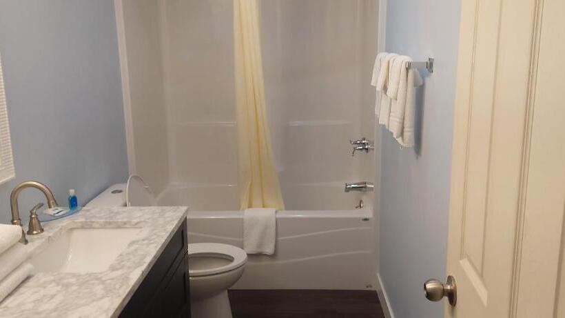 فندق Rodeway Inn