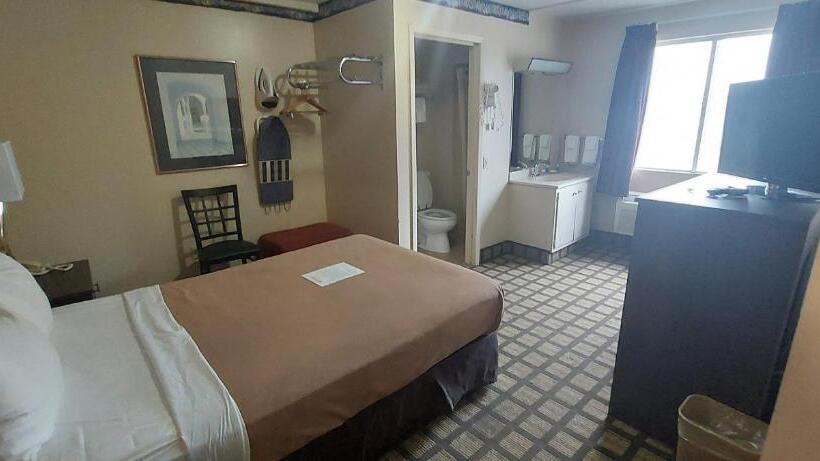 فندق Rodeway Inn