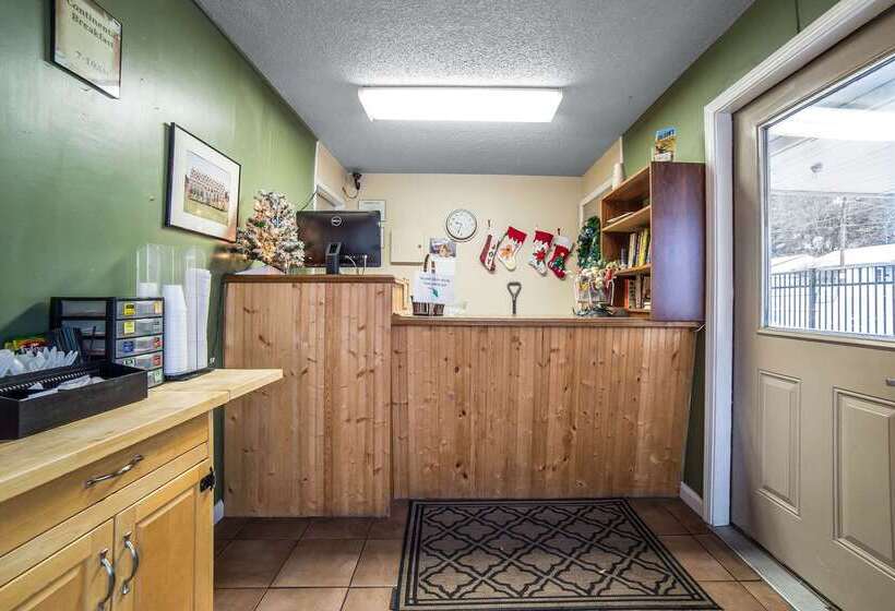 فندق Rodeway Inn