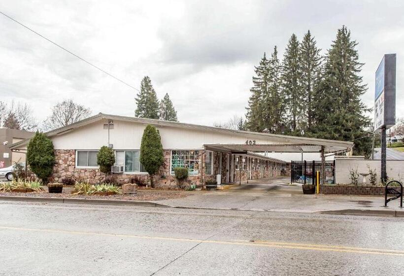 فندق Rodeway Inn