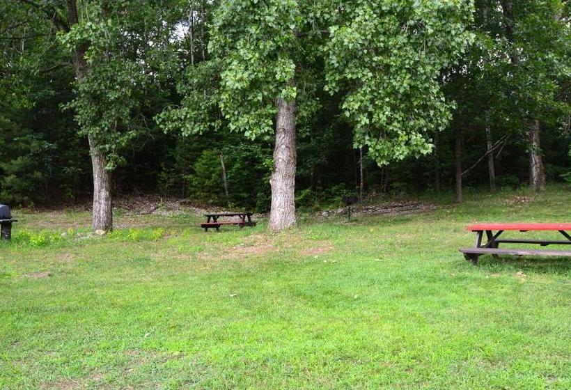 ホテル Rodeway Inn Springhills Lake George