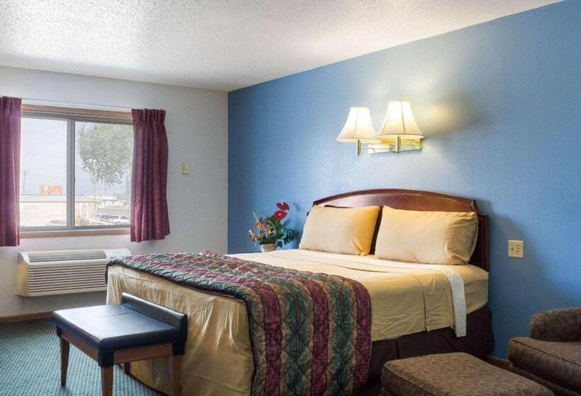 Отель Rodeway Inn