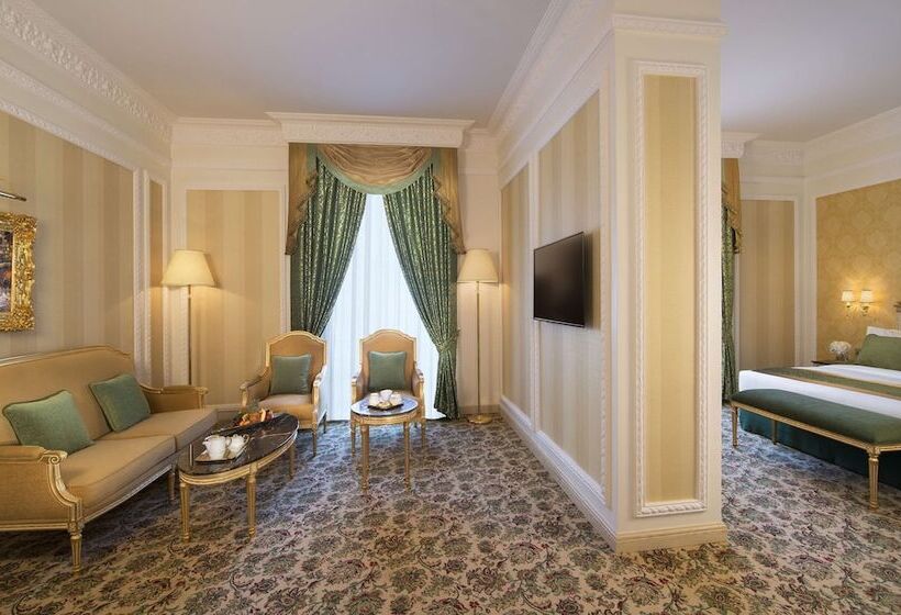 فندق Royal Rose Abu Dhabi, A Curio By Hilton Affiliated