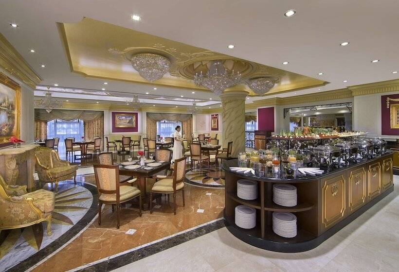 فندق Royal Rose Abu Dhabi, A Curio By Hilton Affiliated