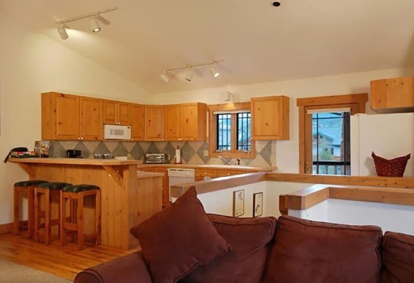 בית מלון כפרי Saddle Creek Townhomes By Pioneer Ridge Management