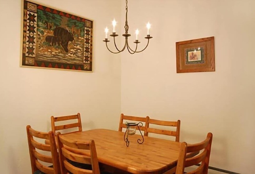 בית מלון כפרי Saddle Creek Townhomes By Pioneer Ridge Management