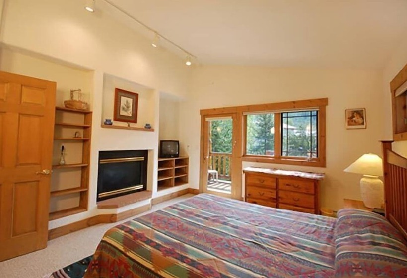 בית מלון כפרי Saddle Creek Townhomes By Pioneer Ridge Management