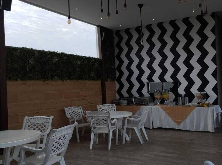 בית מלון כפרי San Miguel Imperial