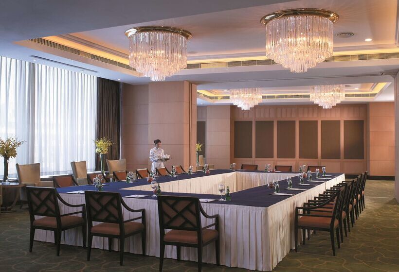 בית מלון כפרי Shangrila Huhhot