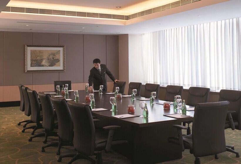 בית מלון כפרי Shangrila Huhhot