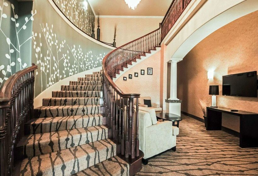 Отель Sleep Inn & Suites