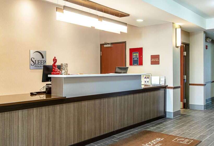 ホテル Sleep Inn & Suites