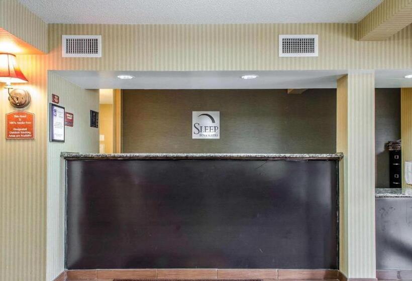 ホテル Sleep Inn & Suites