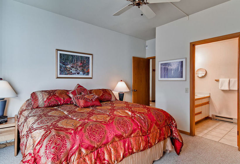 ホテル Snow Flower Condos By Steamboat Resorts