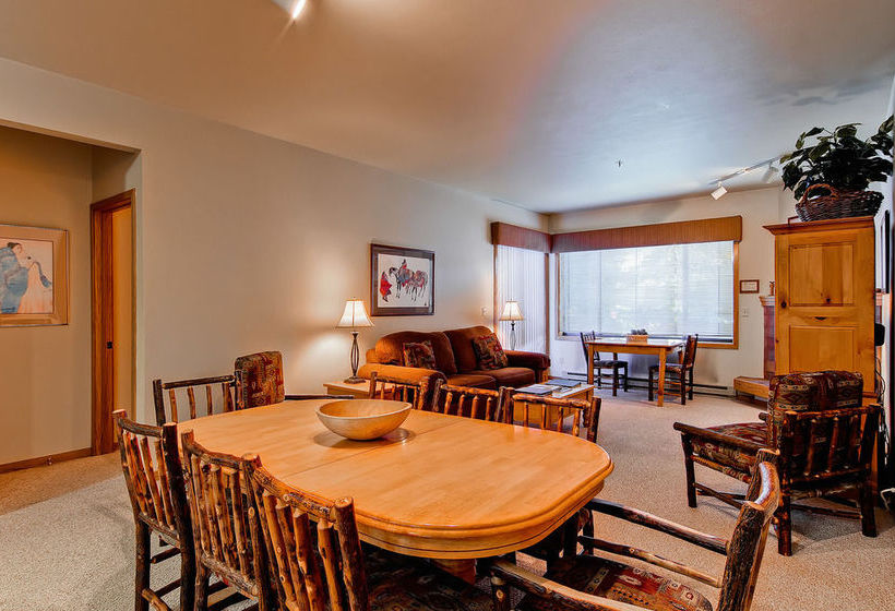 ホテル Snow Flower Condos By Steamboat Resorts